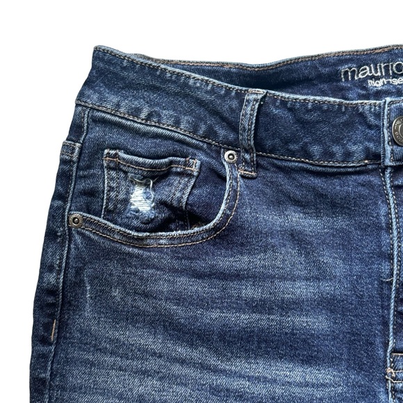Maurice’s High Rise Wm’s Dark Wash Jeans Straight Leg Lt Distressing Sz 10L - Picture 4 of 13